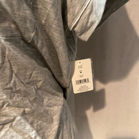 LOFT Gray Short Sleeve Pajama Top - Picture 5 of 15